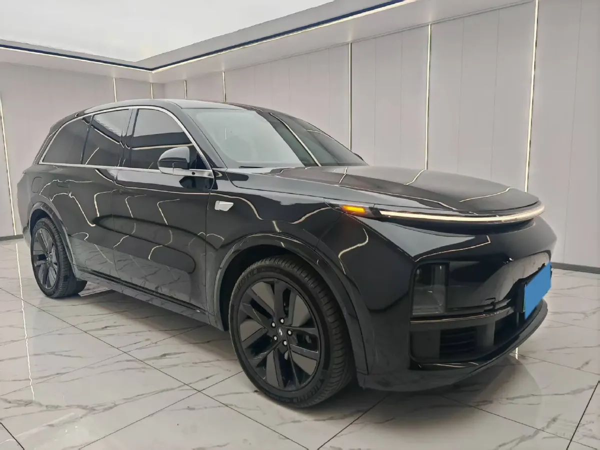 2023 Li L7 Range Extended 154HP REEV 40.9KWH,autocango,china used car exporter,china ev exporter,chinese used car exporter,chinese used ev exporter
