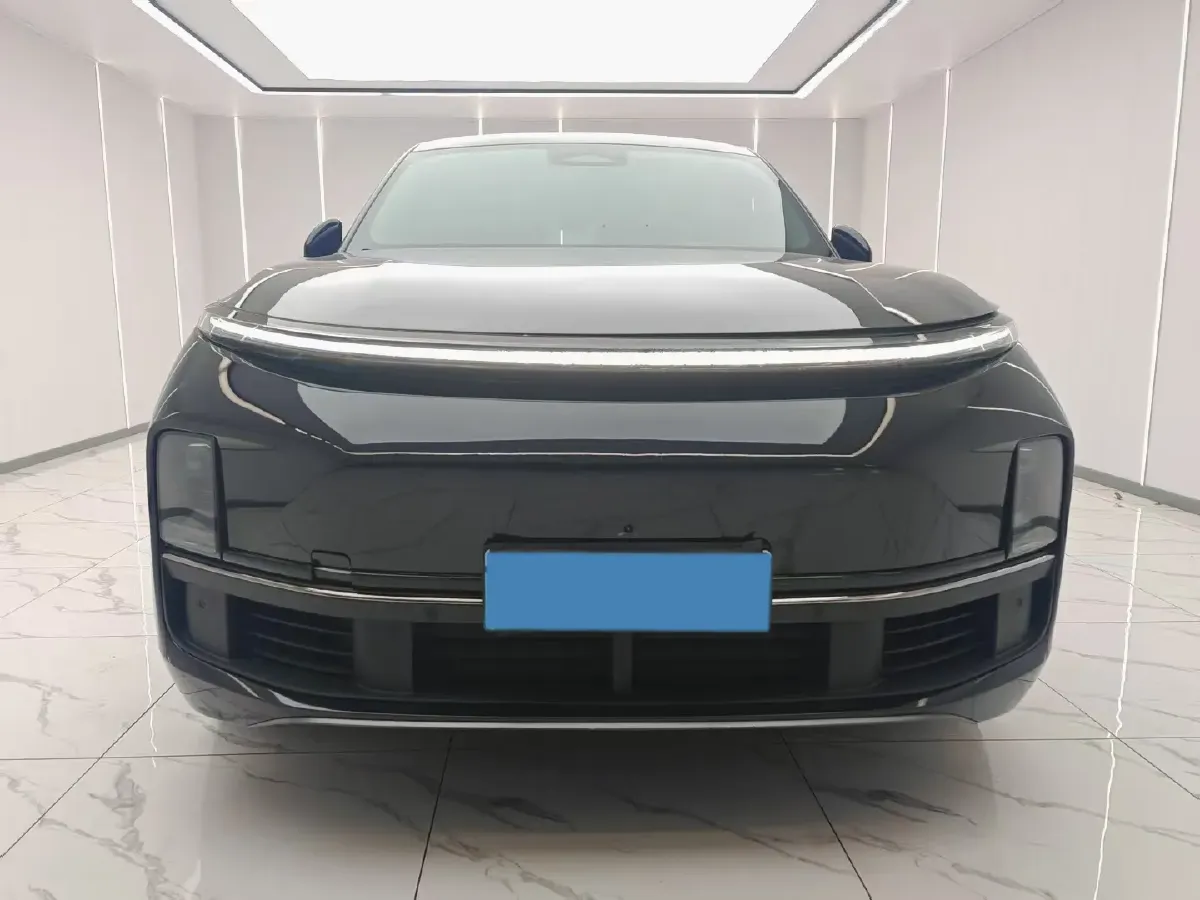 2023 Li L7 Range Extended 154HP REEV 40.9KWH,autocango,china used car exporter,china ev exporter,chinese used car exporter,chinese used ev exporter