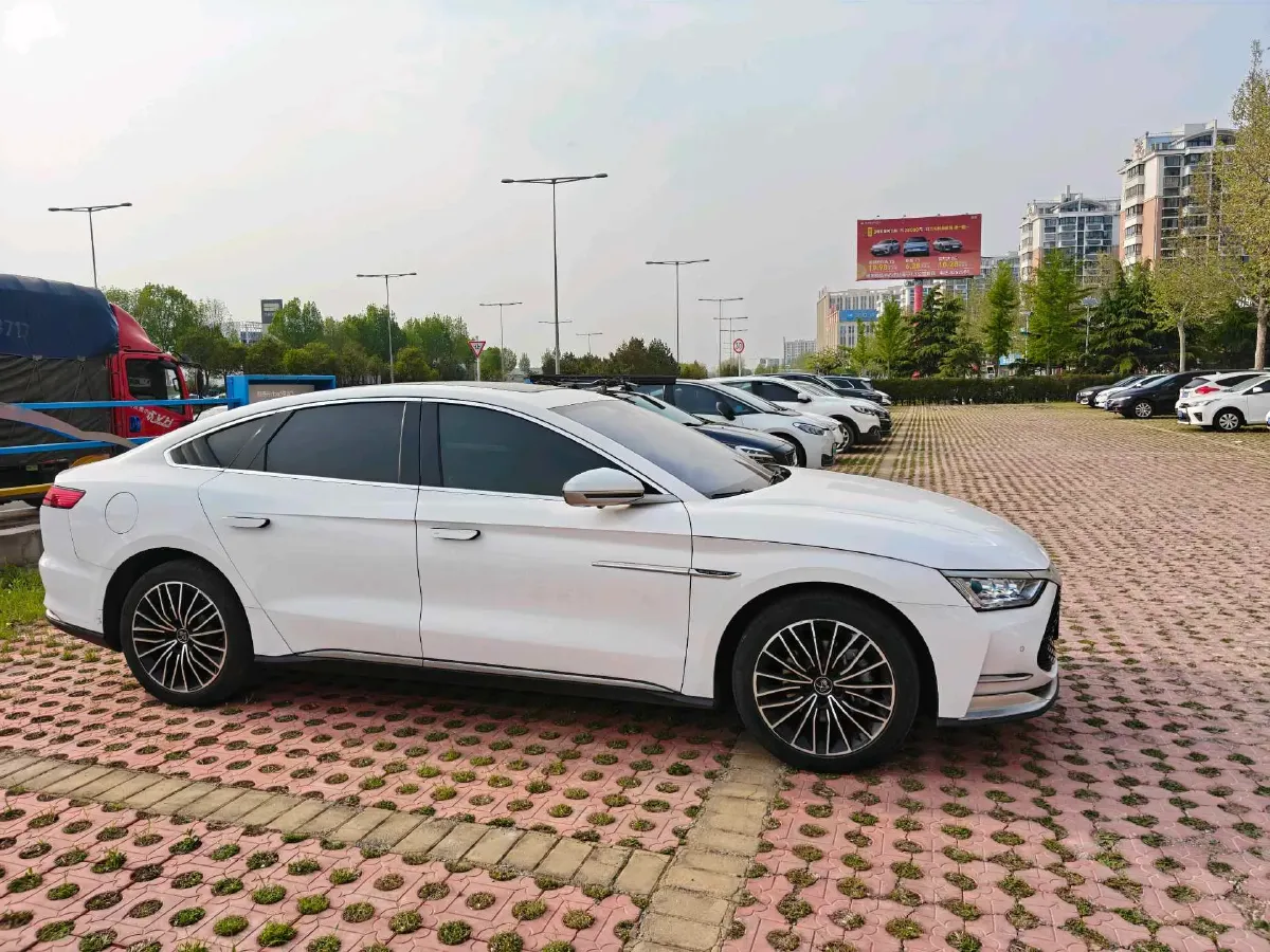2020 WEY VV7 2.0T 227HP L4 7DCT PHEV,autocango,china used car exporter,china ev exporter,chinese used car exporter,chinese used ev exporter