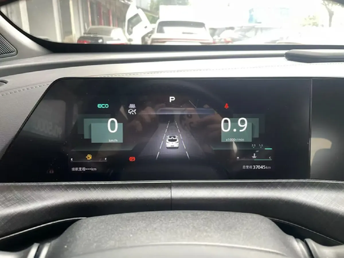 2022 ChangAn UNI-T 1.5T 188HP L4 7DCT,autocango,china used car exporter,china ev exporter,chinese used car exporter,chinese used ev exporter