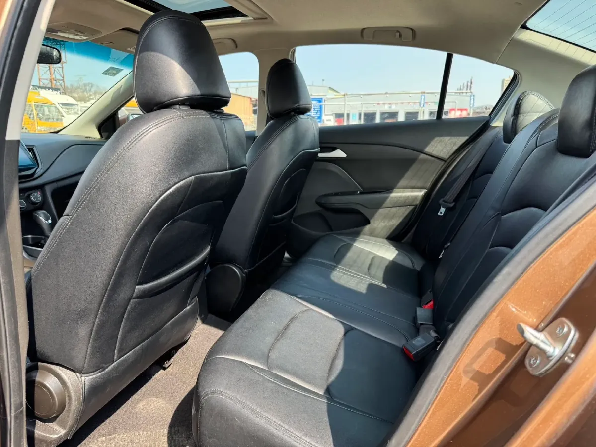 2016 Chevrolet Cavalier 1.5L 113HP L4 6AT,autocango,china used car exporter,china ev exporter,chinese used car exporter,chinese used ev exporter