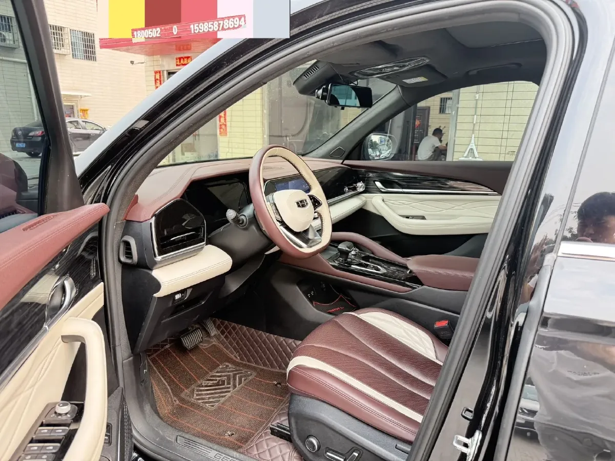 2021 Geely Monjaro 2.0T 218HP L4 7DCT,autocango,china used car exporter,china ev exporter,chinese used car exporter,chinese used ev exporter