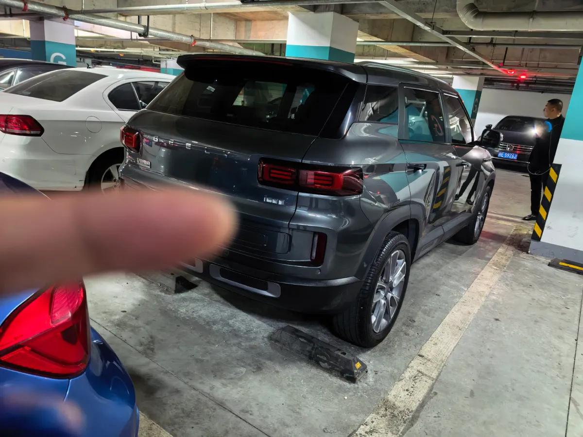 2020 Geely ICON 1.5T 177HP L3 7DCT,autocango,china used car exporter,china ev exporter,chinese used car exporter,chinese used ev exporter