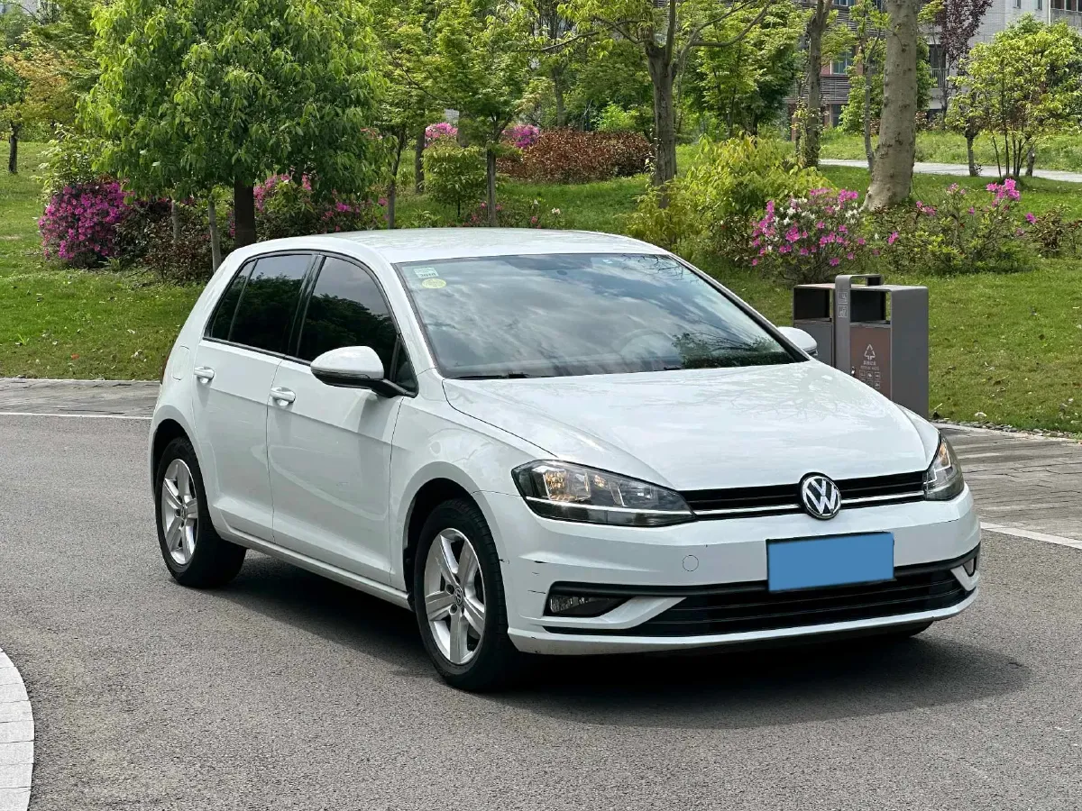 2018 Volkswagen Golf 1.6L 110HP L4 6AT,autocango,china used car exporter,china ev exporter,chinese used car exporter,chinese used ev exporter
