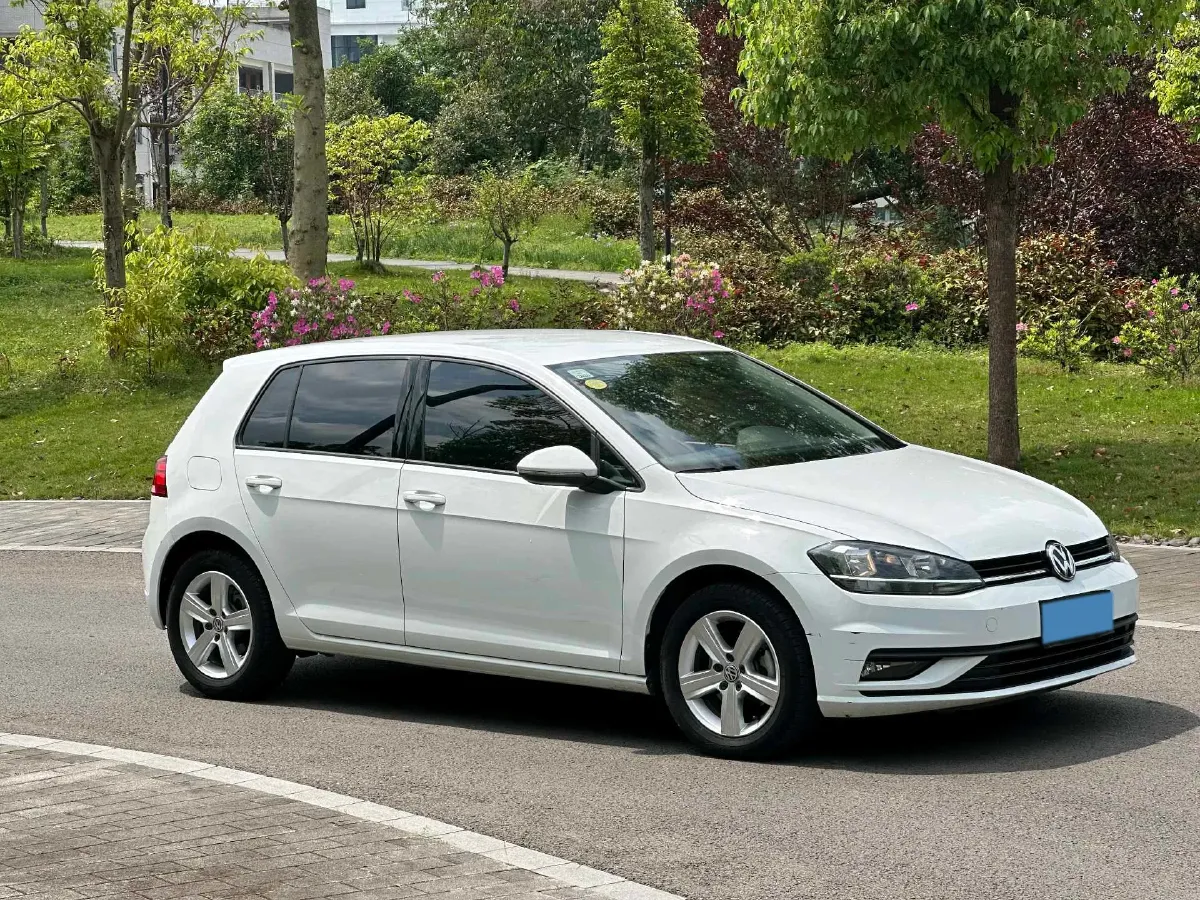 2018 Volkswagen Golf 1.6L 110HP L4 6AT,autocango,china used car exporter,china ev exporter,chinese used car exporter,chinese used ev exporter