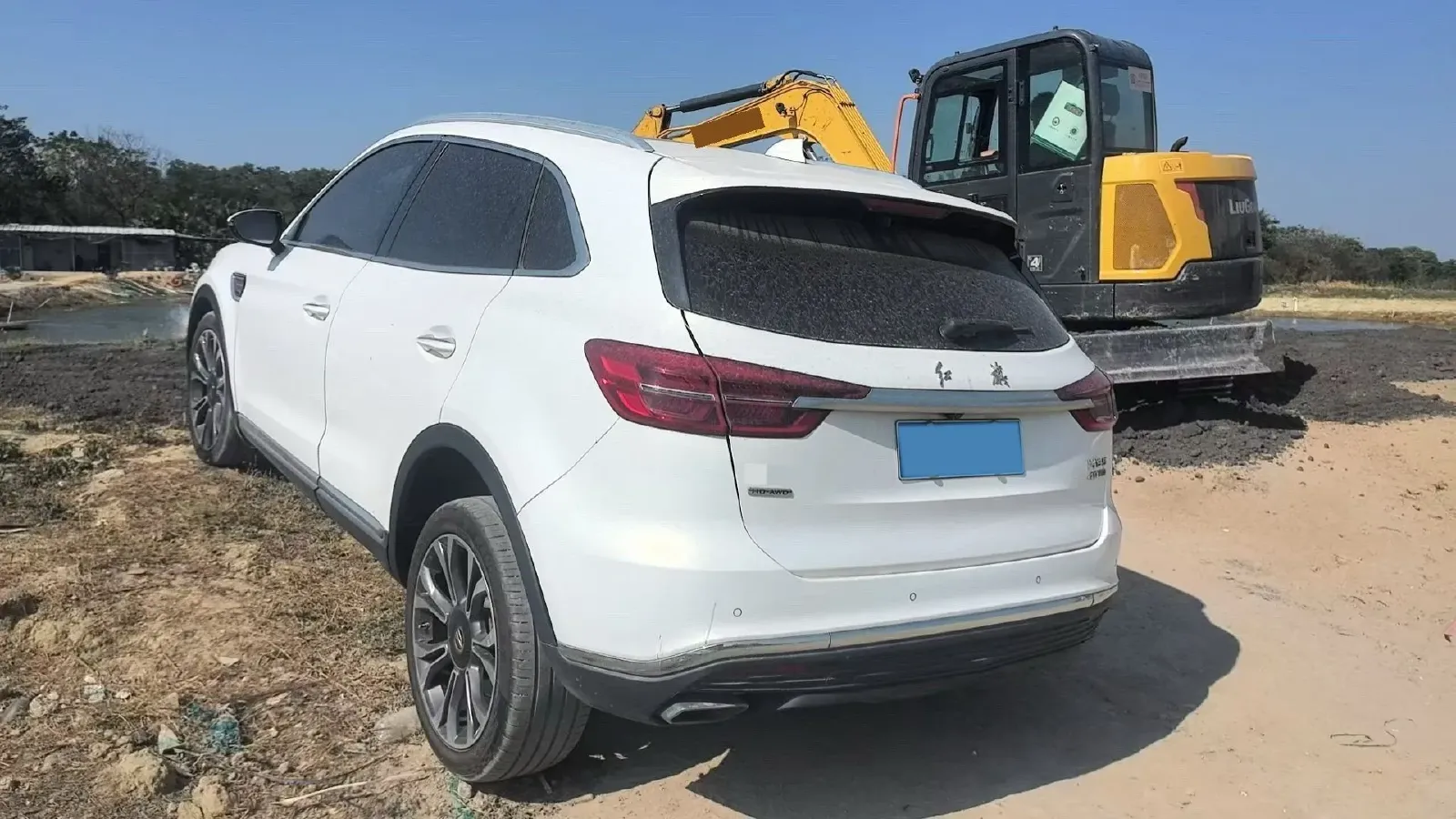 2019 HongQi HS5 2.0T 224HP L4 6AT,autocango,china used car exporter,china ev exporter,chinese used car exporter,chinese used ev exporter