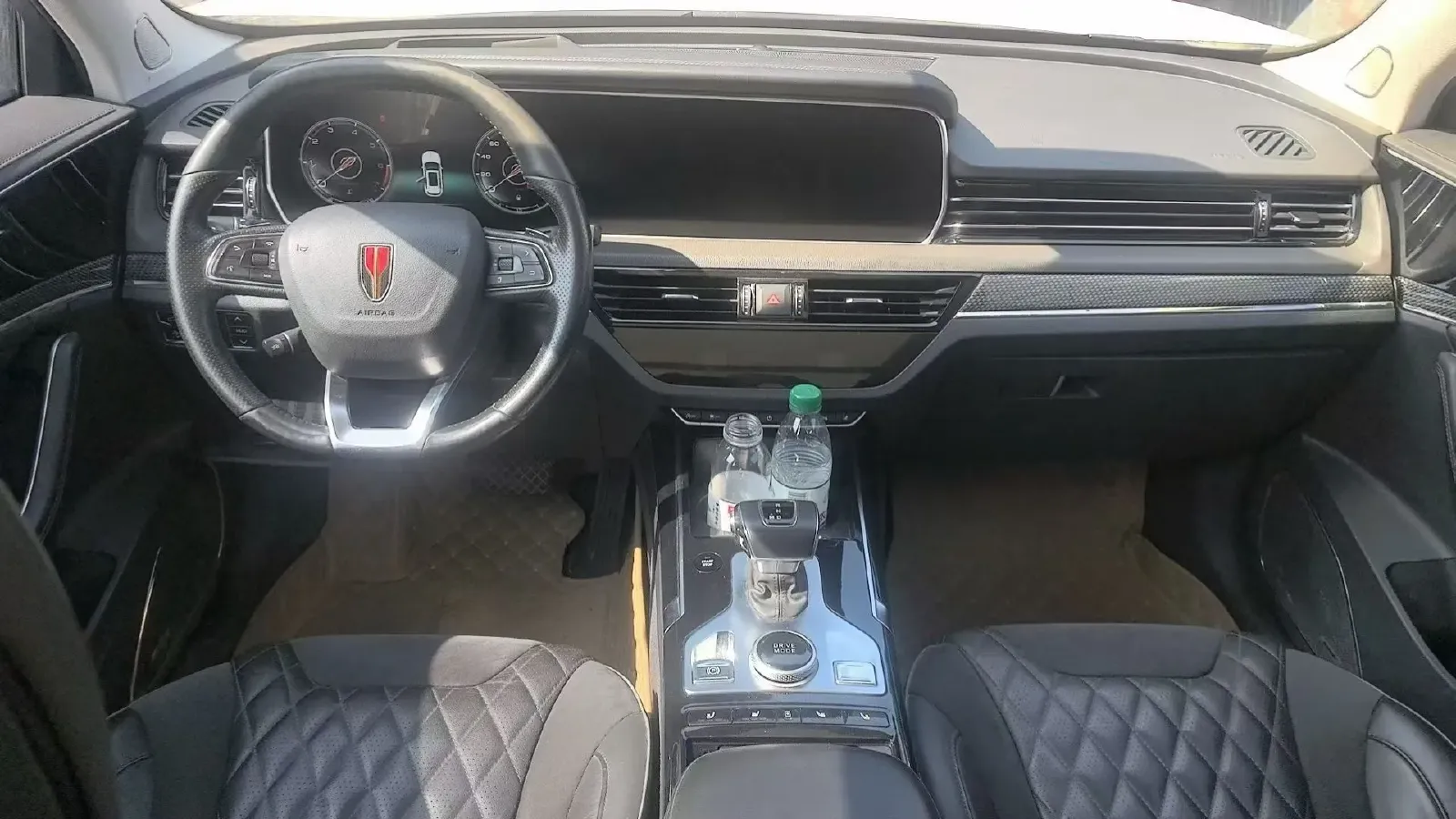 2019 HongQi HS5 2.0T 224HP L4 6AT,autocango,china used car exporter,china ev exporter,chinese used car exporter,chinese used ev exporter