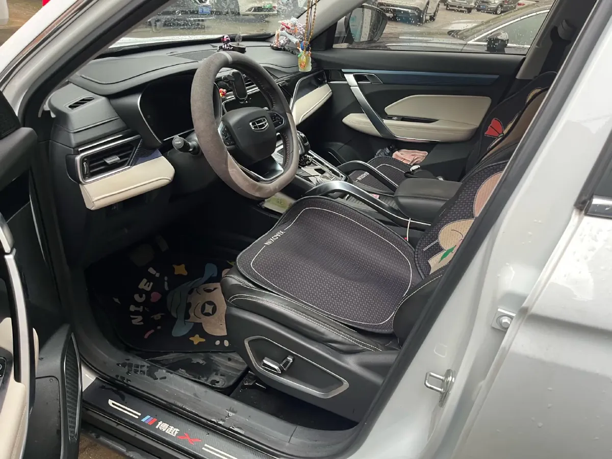 2022 Geely Azkarra 1.8T 184HP L4 7DCT,autocango,china used car exporter,china ev exporter,chinese used car exporter,chinese used ev exporter