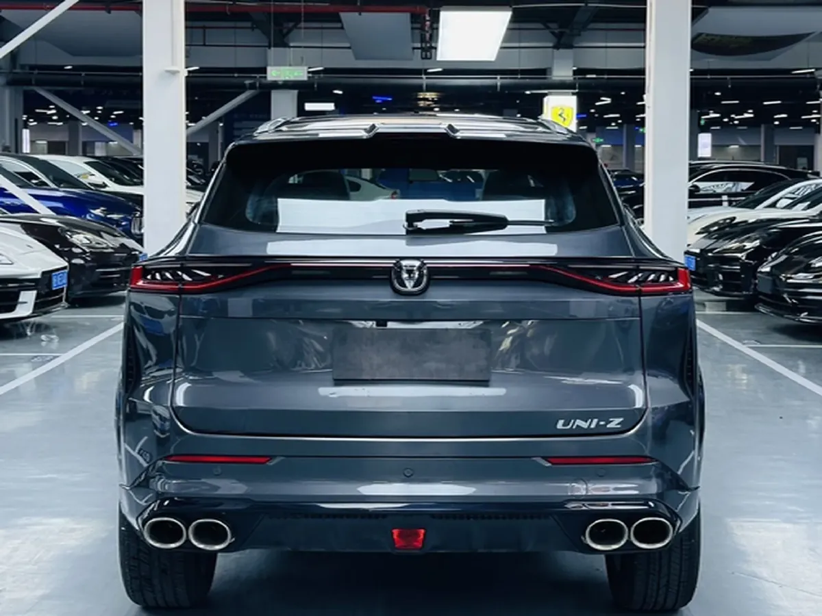 2025 ChangAn UNI-Z 1.5T 188HP L4 7DCT,autocango,china used car exporter,china ev exporter,chinese used car exporter,chinese used ev exporter