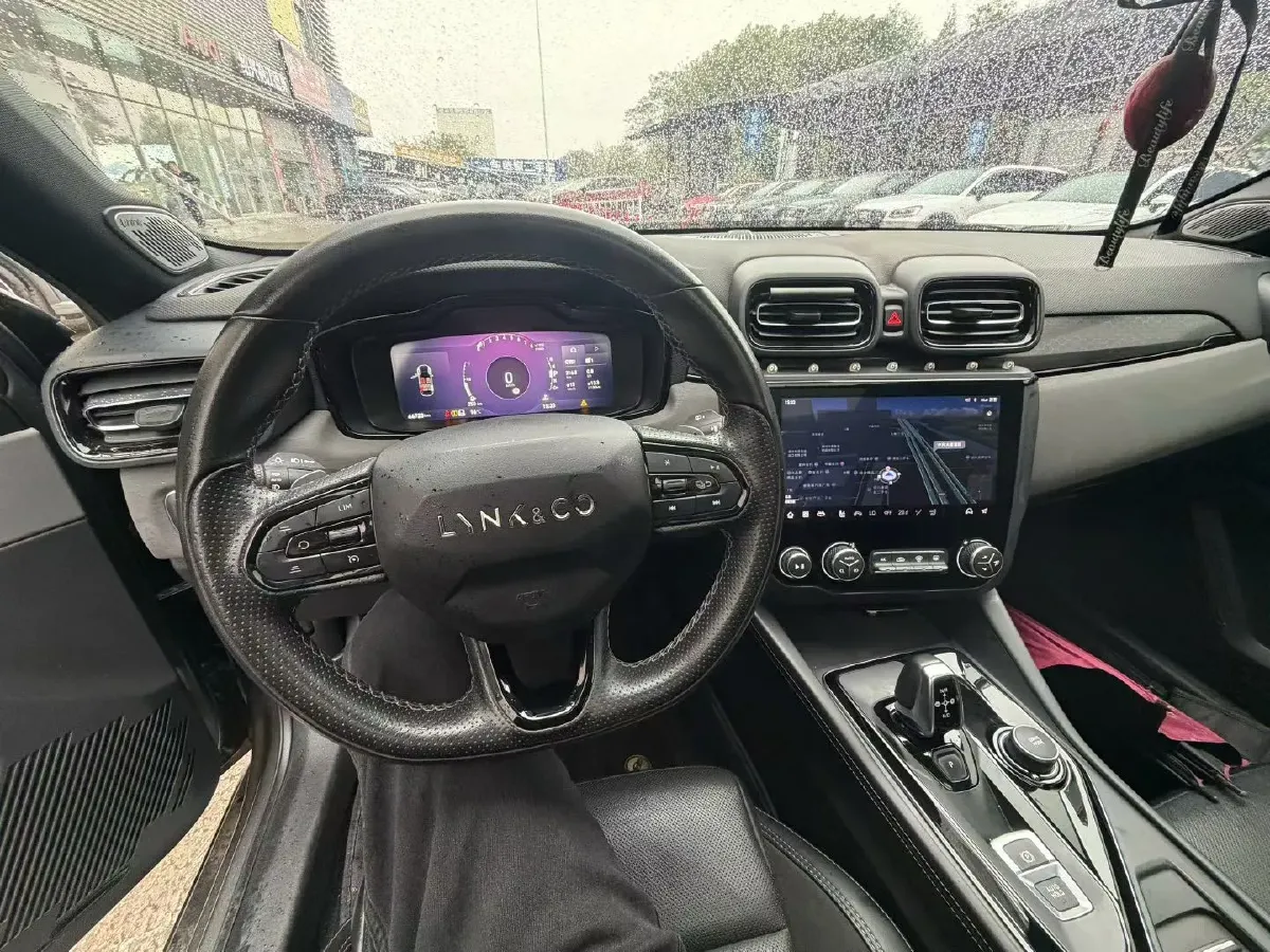 2022 LYNK&CO 03 2.0T 190HP L4 7DCT,autocango,china used car exporter,china ev exporter,chinese used car exporter,chinese used ev exporter