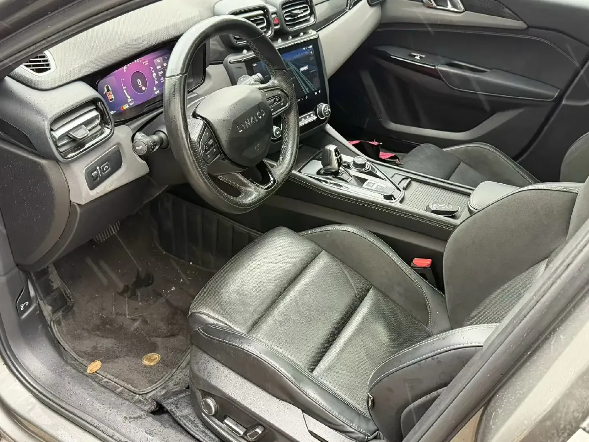 2022 LYNK&CO 03 2.0T 190HP L4 7DCT,autocango,china used car exporter,china ev exporter,chinese used car exporter,chinese used ev exporter