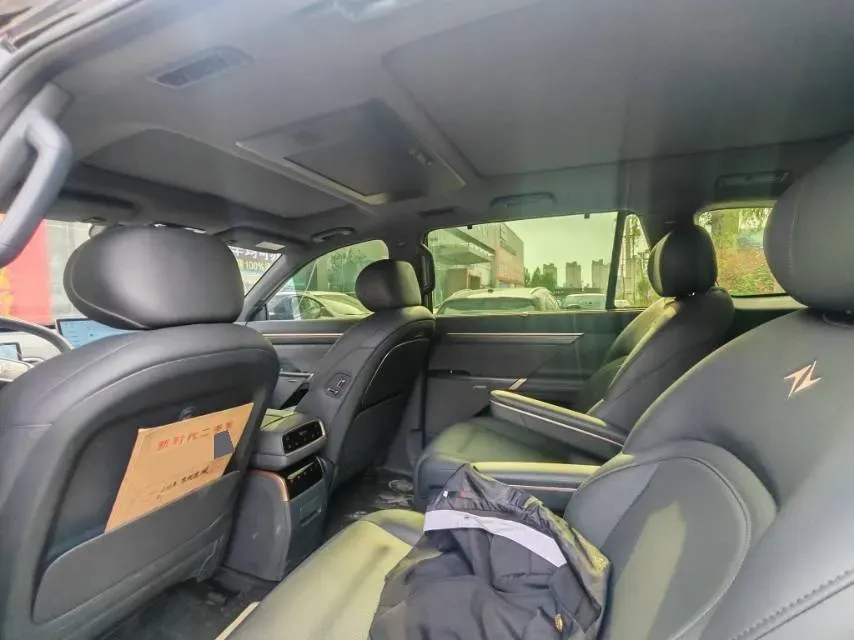 2024 DongFeng eπ eπ008 1.5T 147HP L4 REEV 34.32KWH,autocango,china used car exporter,china ev exporter,chinese used car exporter,chinese used ev exporter