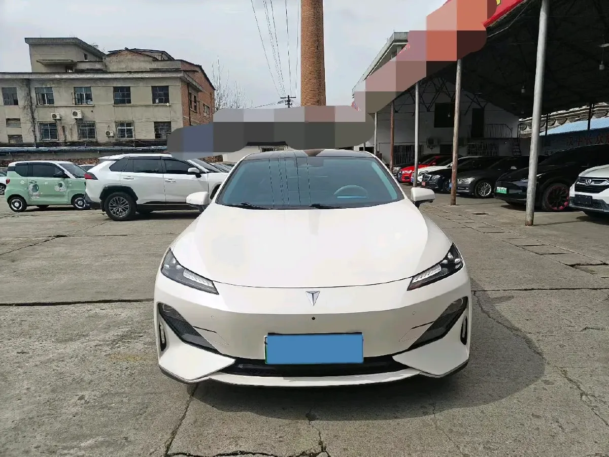2022 DongFeng Forthing LingZhi EV BEV 68.4KWH,autocango,china used car exporter,china ev exporter,chinese used car exporter,chinese used ev exporter