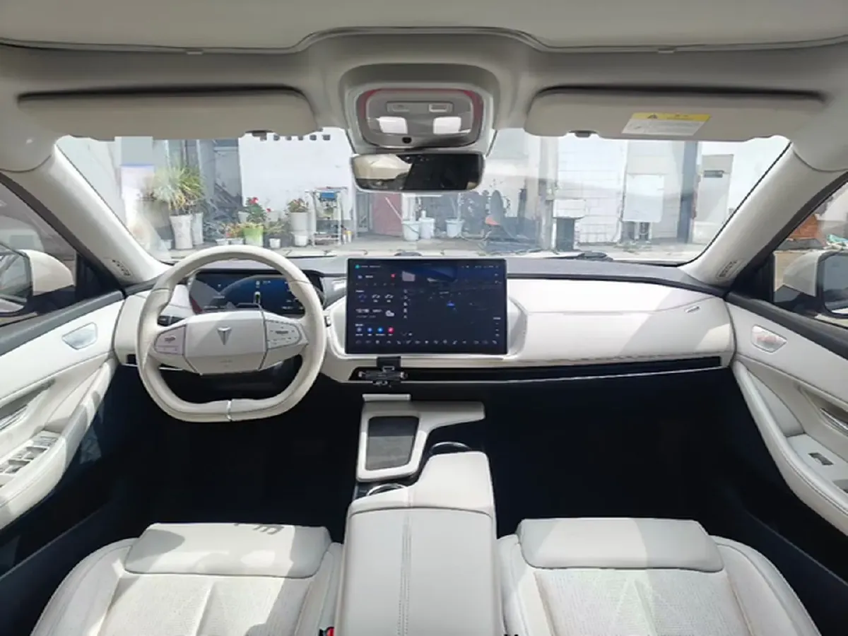 2022 DongFeng Forthing LingZhi EV BEV 68.4KWH,autocango,china used car exporter,china ev exporter,chinese used car exporter,chinese used ev exporter