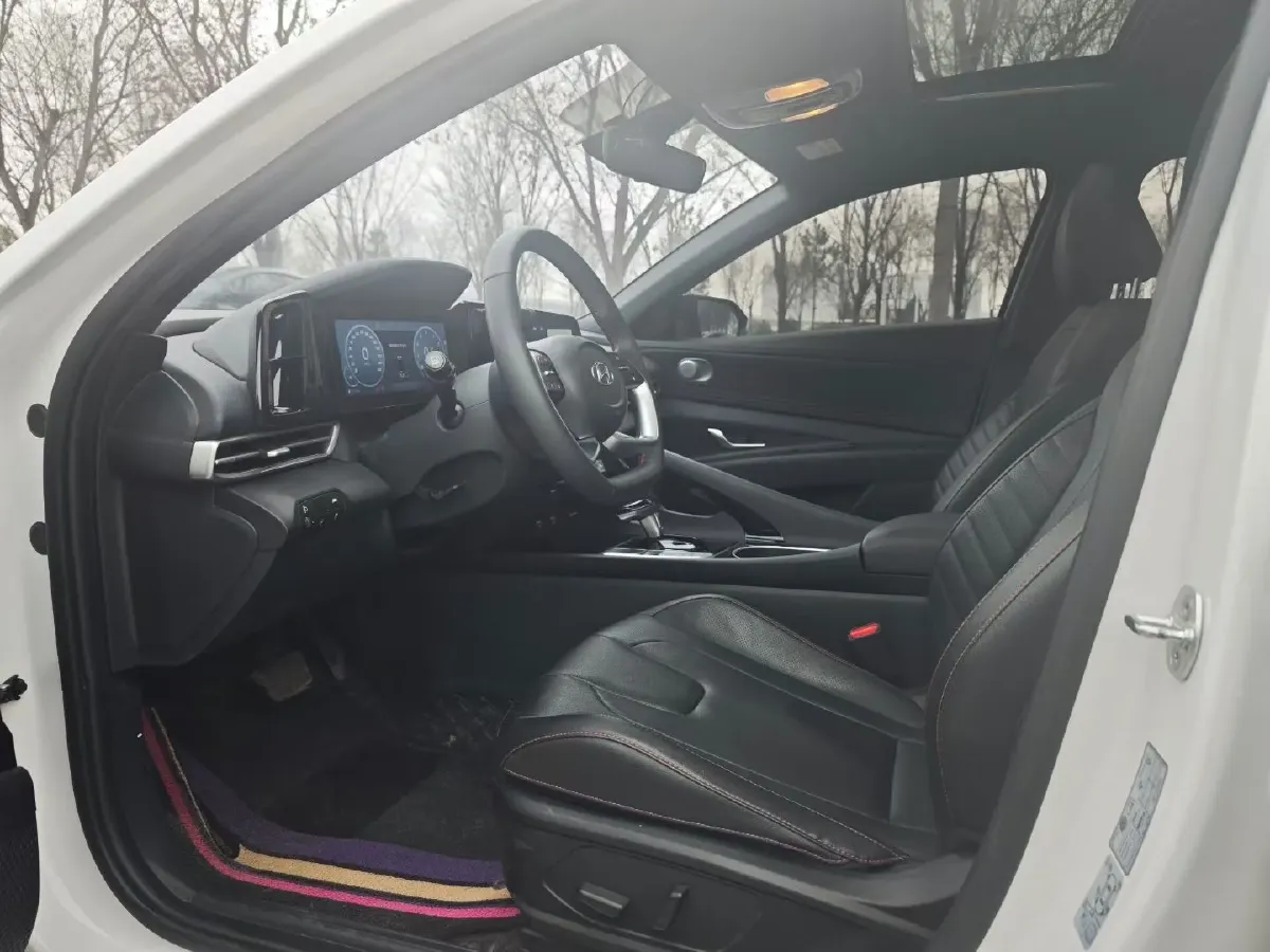 2022 Hyundai Elantra 1.5L 115HP L4 CVT,autocango,china used car exporter,china ev exporter,chinese used car exporter,chinese used ev exporter