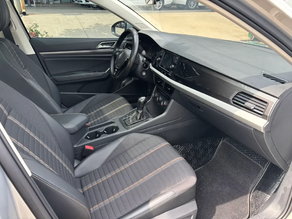 2019 Volkswagen Sagitar 1.2T 116HP L4 7DCT,autocango,china used car exporter,china ev exporter,chinese used car exporter,chinese used ev exporter