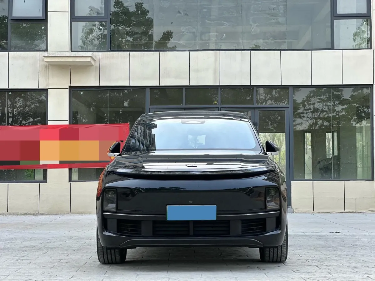 2023 Li L8 Range Extended 154HP REEV 40.9KWH,autocango,china used car exporter,china ev exporter,chinese used car exporter,chinese used ev exporter