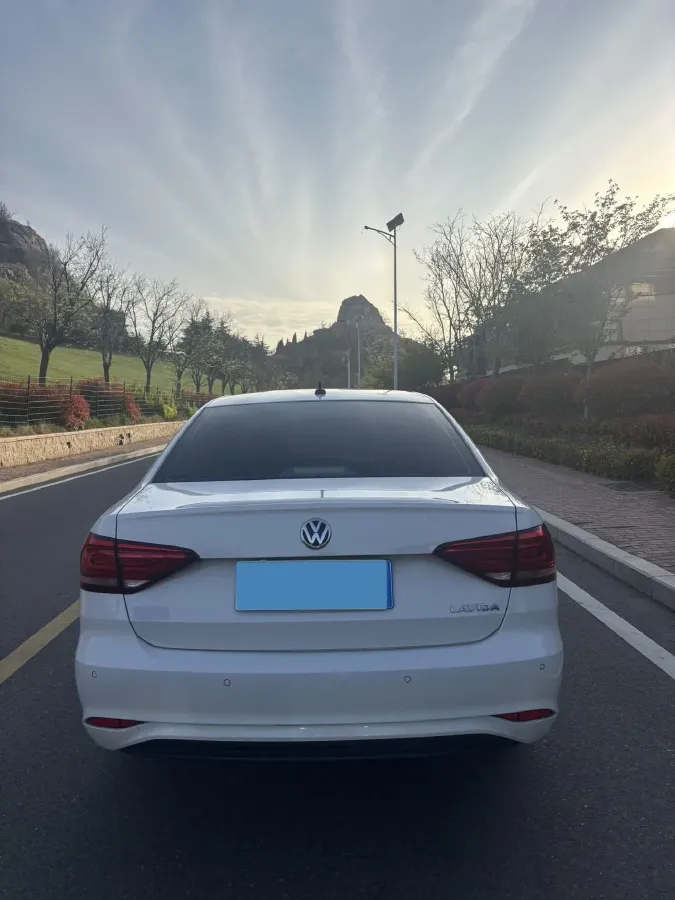 2019 Volkswagen T-Cross 1.5L 113HP L4 6AT,autocango,china used car exporter,china ev exporter,chinese used car exporter,chinese used ev exporter