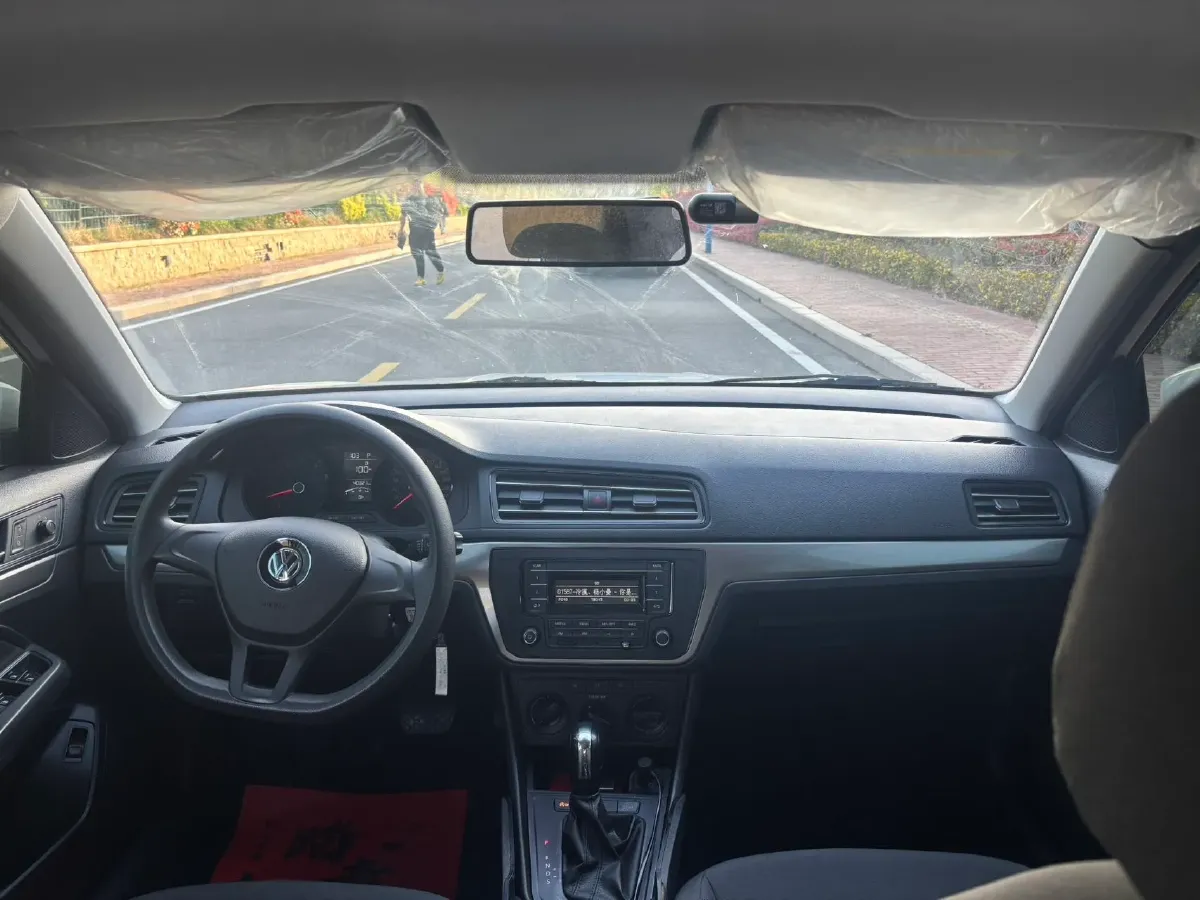 2019 Volkswagen T-Cross 1.5L 113HP L4 6AT,autocango,china used car exporter,china ev exporter,chinese used car exporter,chinese used ev exporter