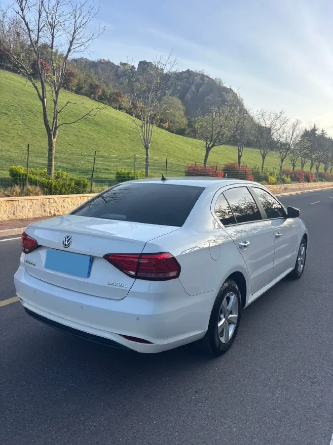 2019 Volkswagen T-Cross 1.5L 113HP L4 6AT,autocango,china used car exporter,china ev exporter,chinese used car exporter,chinese used ev exporter