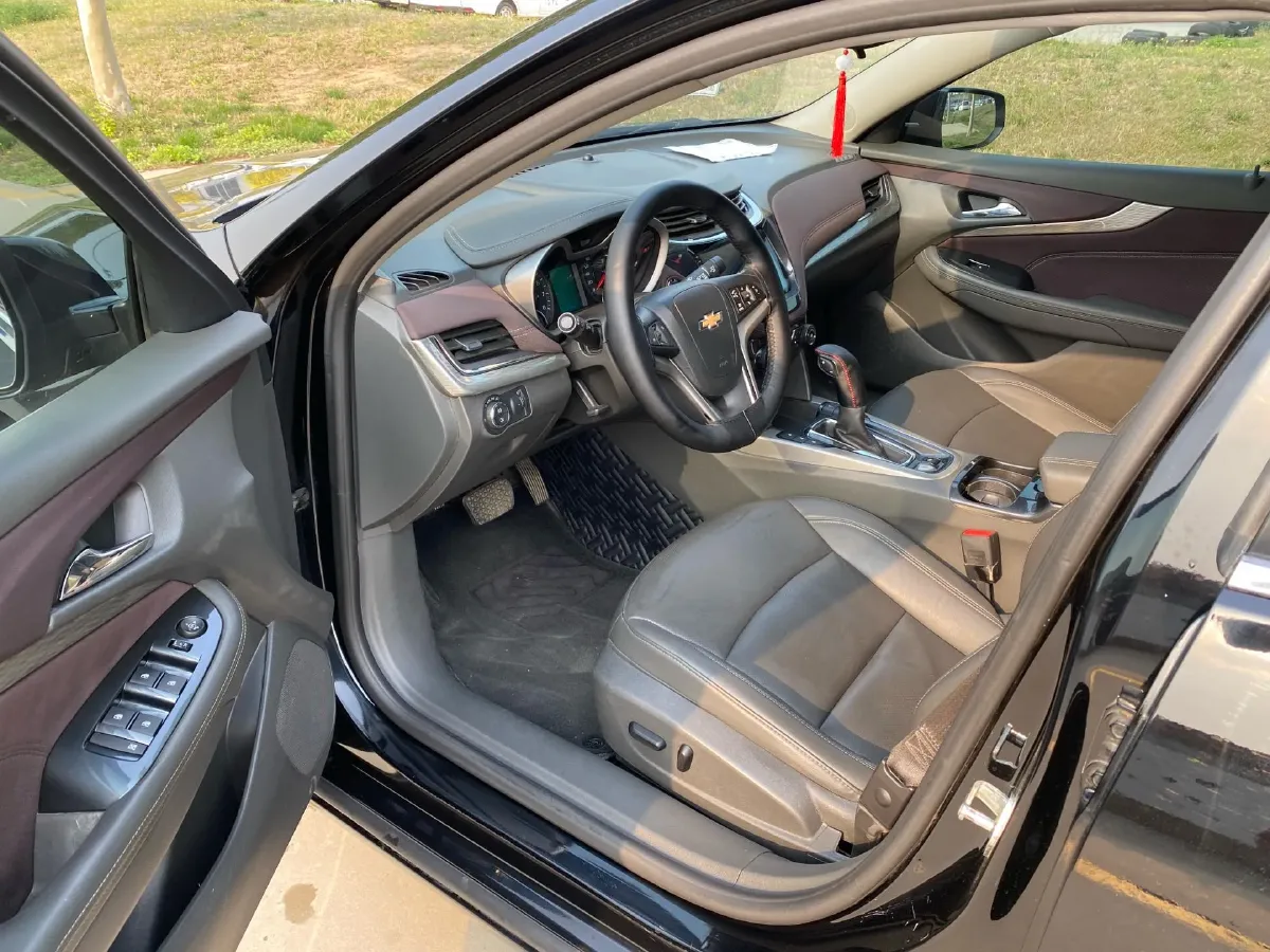 2018 Chevrolet Malibu 1.5T 170HP L4 6AT,autocango,china used car exporter,china ev exporter,chinese used car exporter,chinese used ev exporter