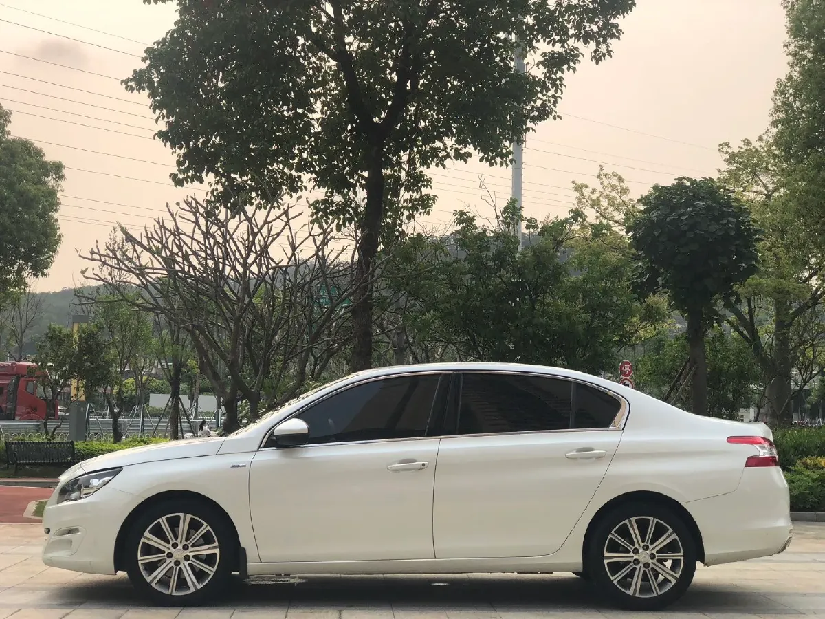 2018 Peugeot 408 1.6T 167HP L4 6AT,autocango,china used car exporter,china ev exporter,chinese used car exporter,chinese used ev exporter