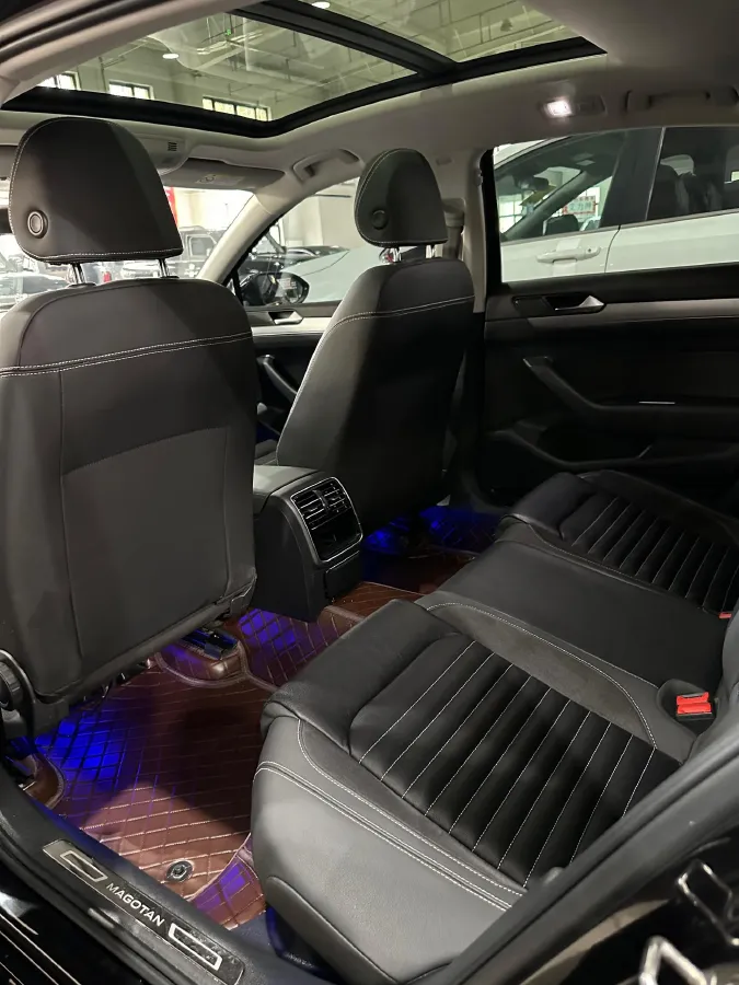 2020 Volkswagen Magotan 1.4T 150HP L4 7DCT,autocango,china used car exporter,china ev exporter,chinese used car exporter,chinese used ev exporter