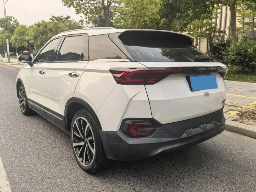 2020 Bestune T77 1.5T 169HP L4 7DCT,autocango,china used car exporter,china ev exporter,chinese used car exporter,chinese used ev exporter