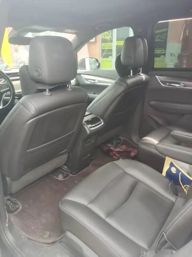 2022 Cadillac XT6 2.0T 237HP L4 9AT,autocango,china used car exporter,china ev exporter,chinese used car exporter,chinese used ev exporter