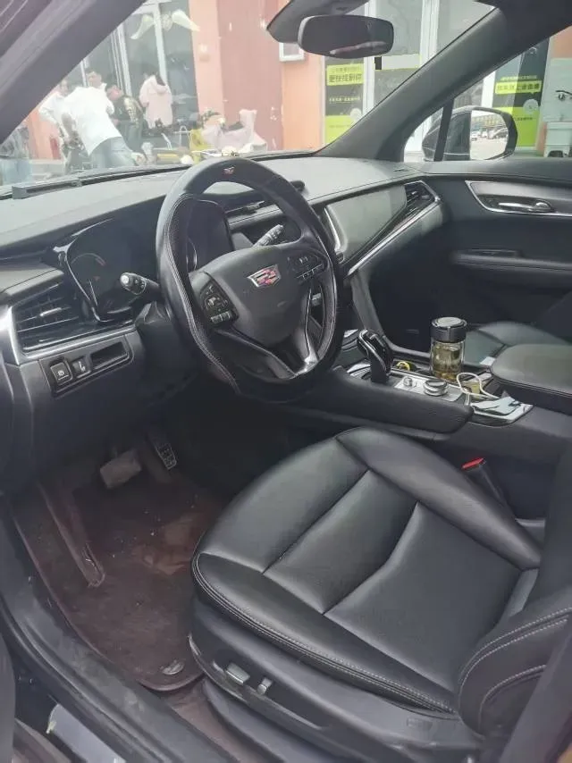 2022 Cadillac XT6 2.0T 237HP L4 9AT,autocango,china used car exporter,china ev exporter,chinese used car exporter,chinese used ev exporter