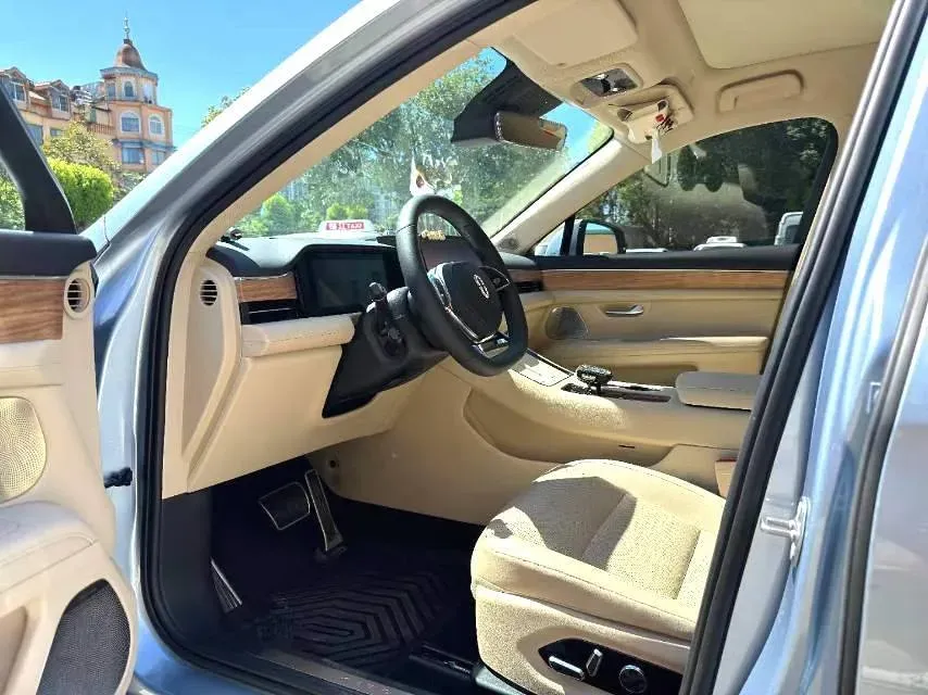 2022 AITO AITO M5 Range Extended 125HP REEV 40KWH,autocango,china used car exporter,china ev exporter,chinese used car exporter,chinese used ev exporter