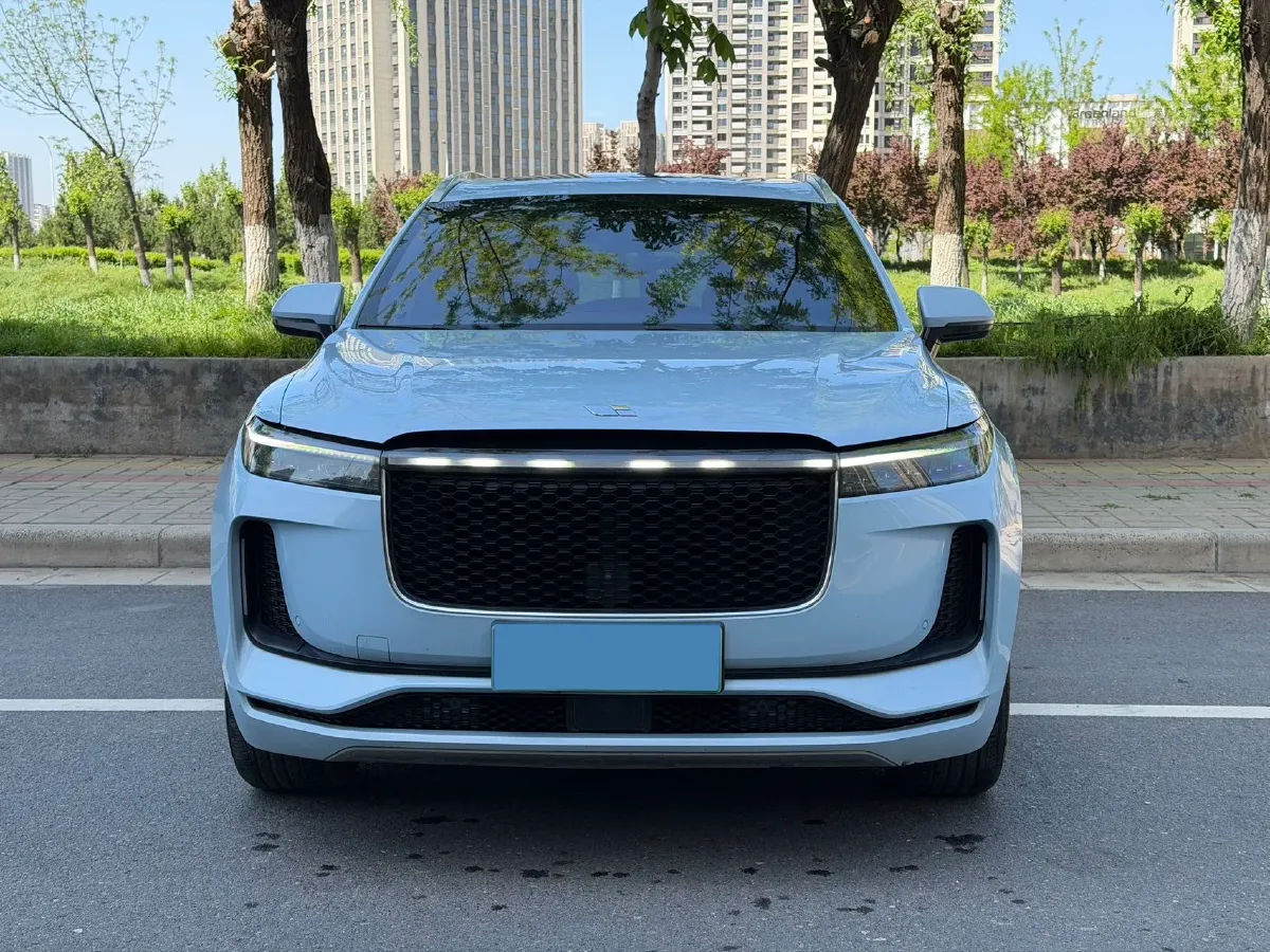 2020 Li ONE Range Extended 131HP REEV 40.5KWH,autocango,china used car exporter,china ev exporter,chinese used car exporter,chinese used ev exporter