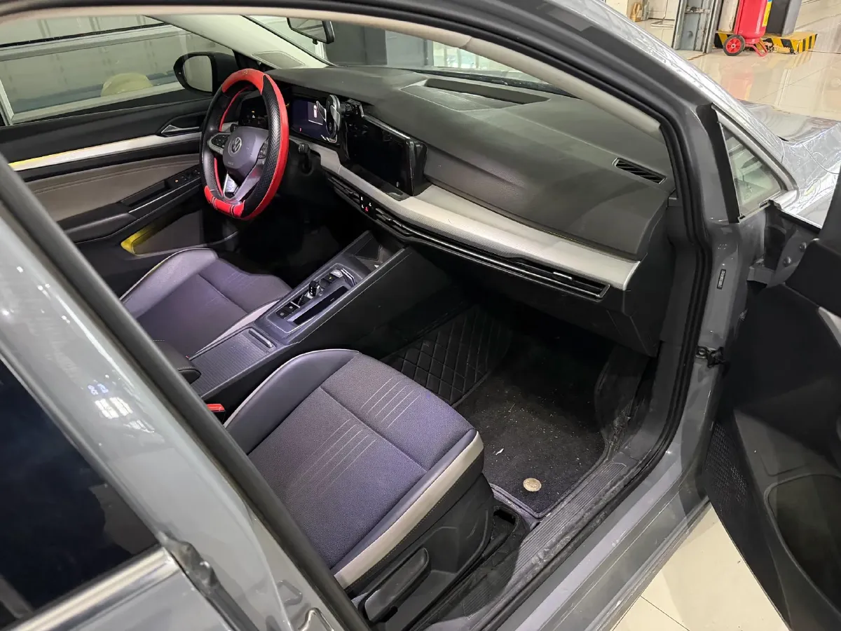 2021 Volkswagen Golf 1.4T 150HP L4 7DCT,autocango,china used car exporter,china ev exporter,chinese used car exporter,chinese used ev exporter