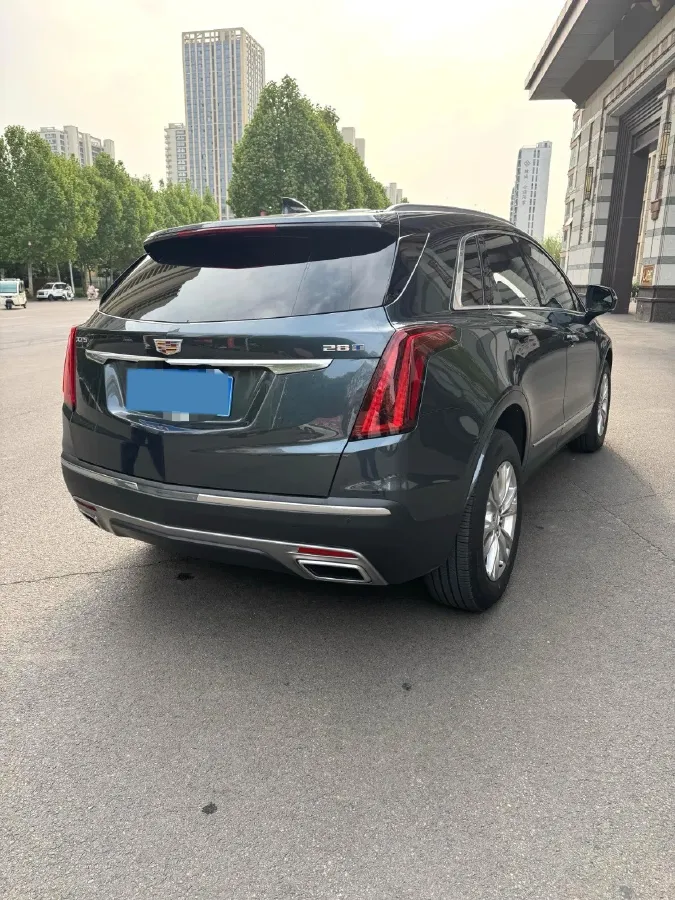 2023 Cadillac XT5 2.0T 237HP L4 9AT,autocango,china used car exporter,china ev exporter,chinese used car exporter,chinese used ev exporter