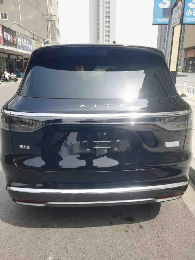 2025 AITO AITO M8 REEV 160HP REEV 53.4KWH,autocango,china used car exporter,china ev exporter,chinese used car exporter,chinese used ev exporter