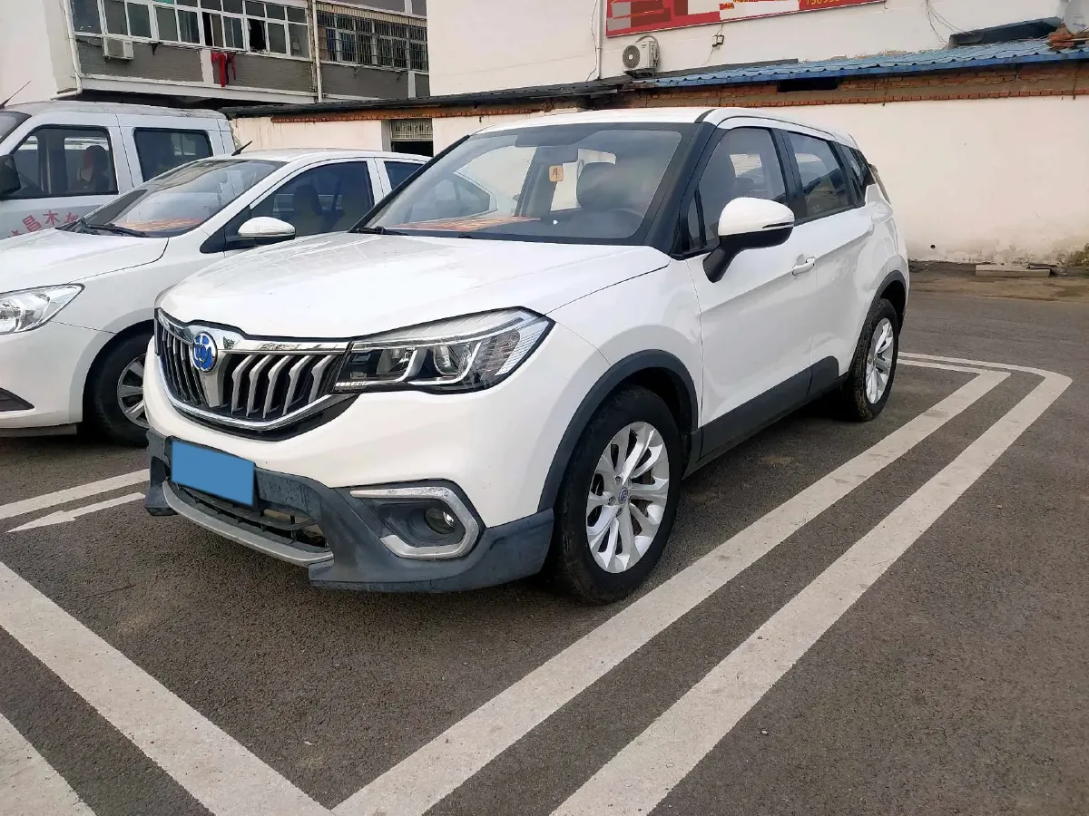 2017 BAW Battle Flag Pickup 2.8T 102HP L4 5MT,autocango,china used car exporter,china ev exporter,chinese used car exporter,chinese used ev exporter