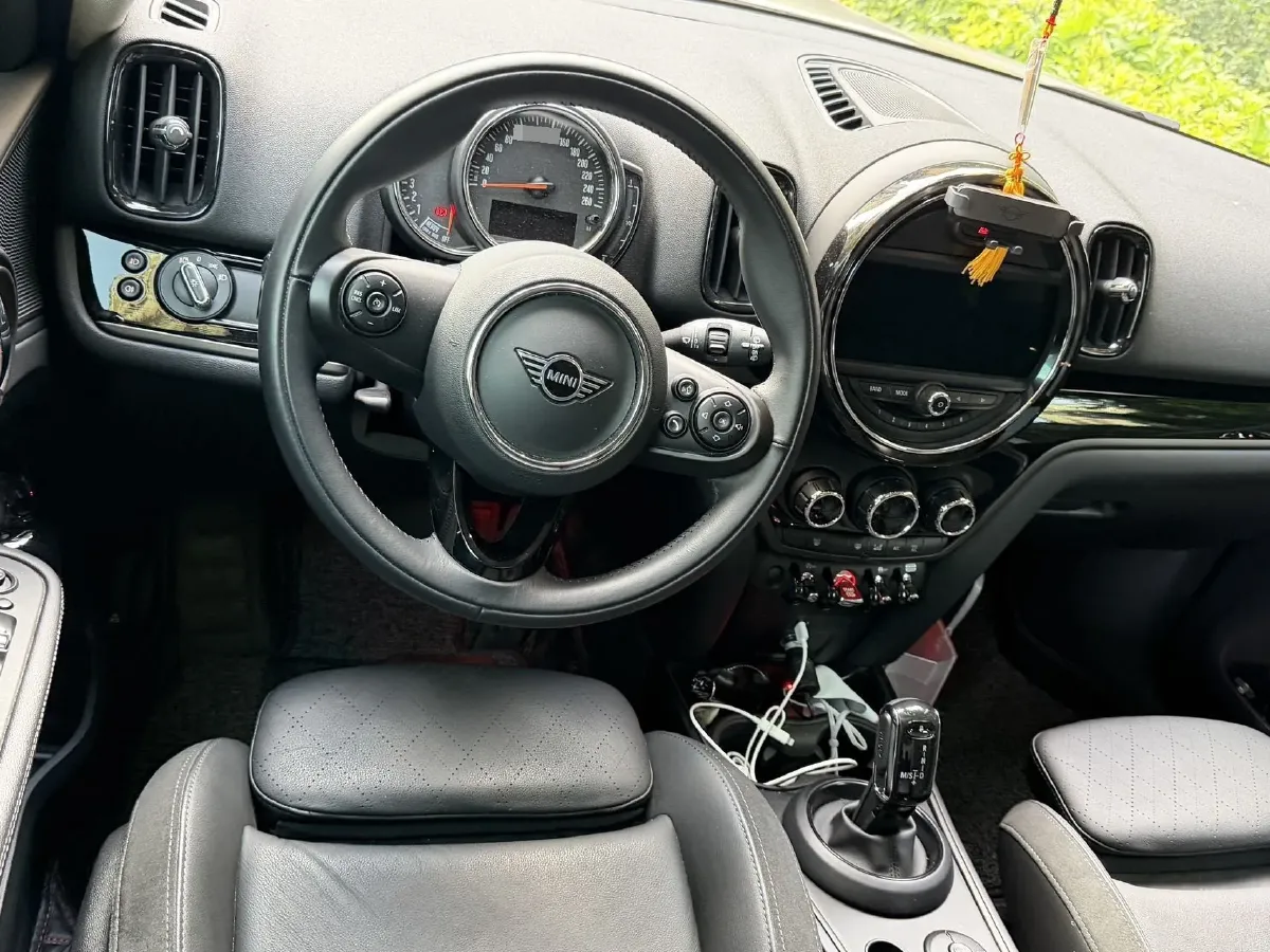 2020 MINI COUNTRYMAN 2.0T 192HP L4 7DCT,autocango,china used car exporter,china ev exporter,chinese used car exporter,chinese used ev exporter