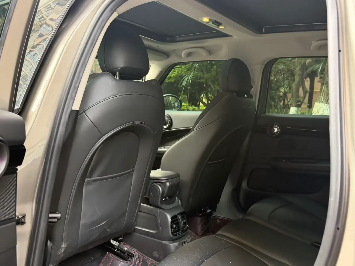 2020 MINI COUNTRYMAN 2.0T 192HP L4 7DCT,autocango,china used car exporter,china ev exporter,chinese used car exporter,chinese used ev exporter