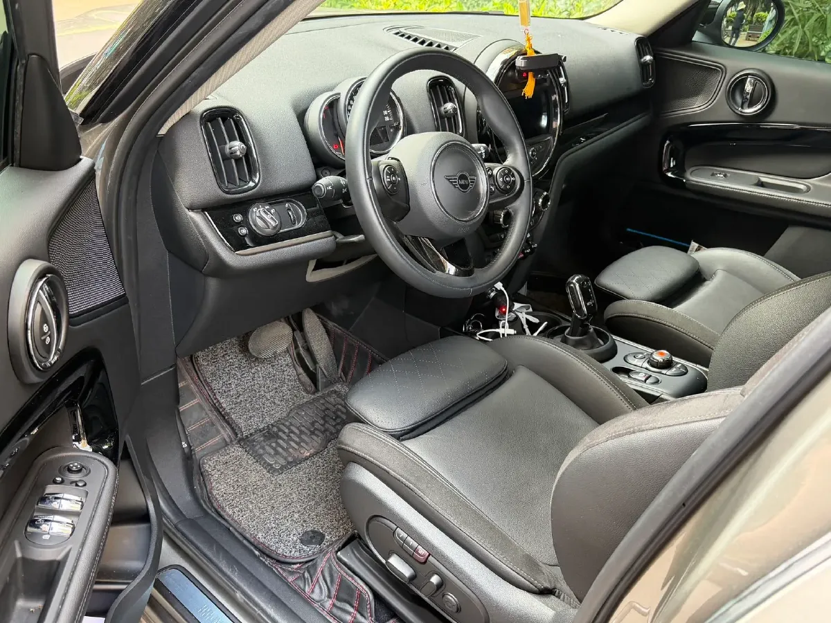 2020 MINI COUNTRYMAN 2.0T 192HP L4 7DCT,autocango,china used car exporter,china ev exporter,chinese used car exporter,chinese used ev exporter