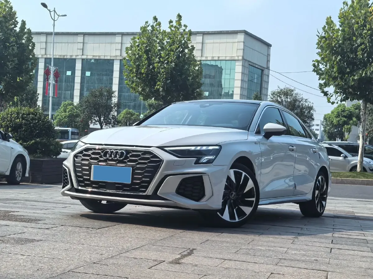 2023 Audi A3 1.4T 150HP L4 7DCT,autocango,china used car exporter,china ev exporter,chinese used car exporter,chinese used ev exporter
