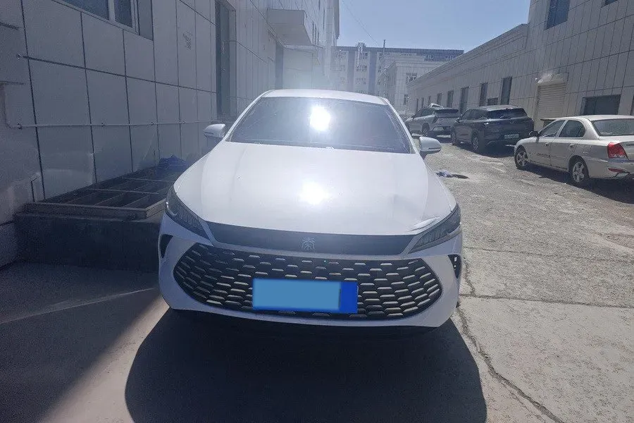 2025 BYD Qin Plus 1.5L 101HP L4 E-CVT PHEV 7.68KWH,autocango,china used car exporter,china ev exporter,chinese used car exporter,chinese used ev exporter