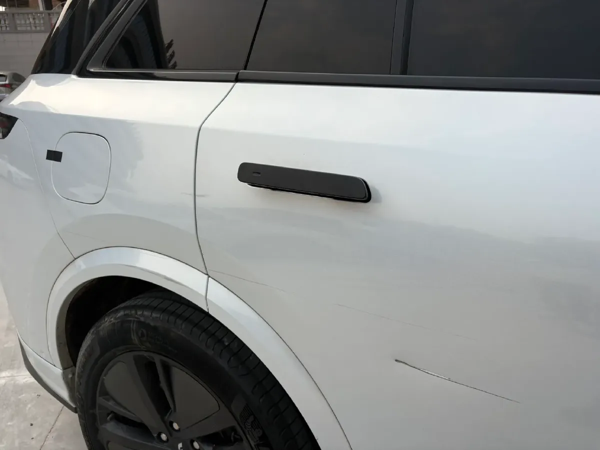 2024 Li L8 Range Extended 154HP REEV 42.8KWH,autocango,china used car exporter,china ev exporter,chinese used car exporter,chinese used ev exporter