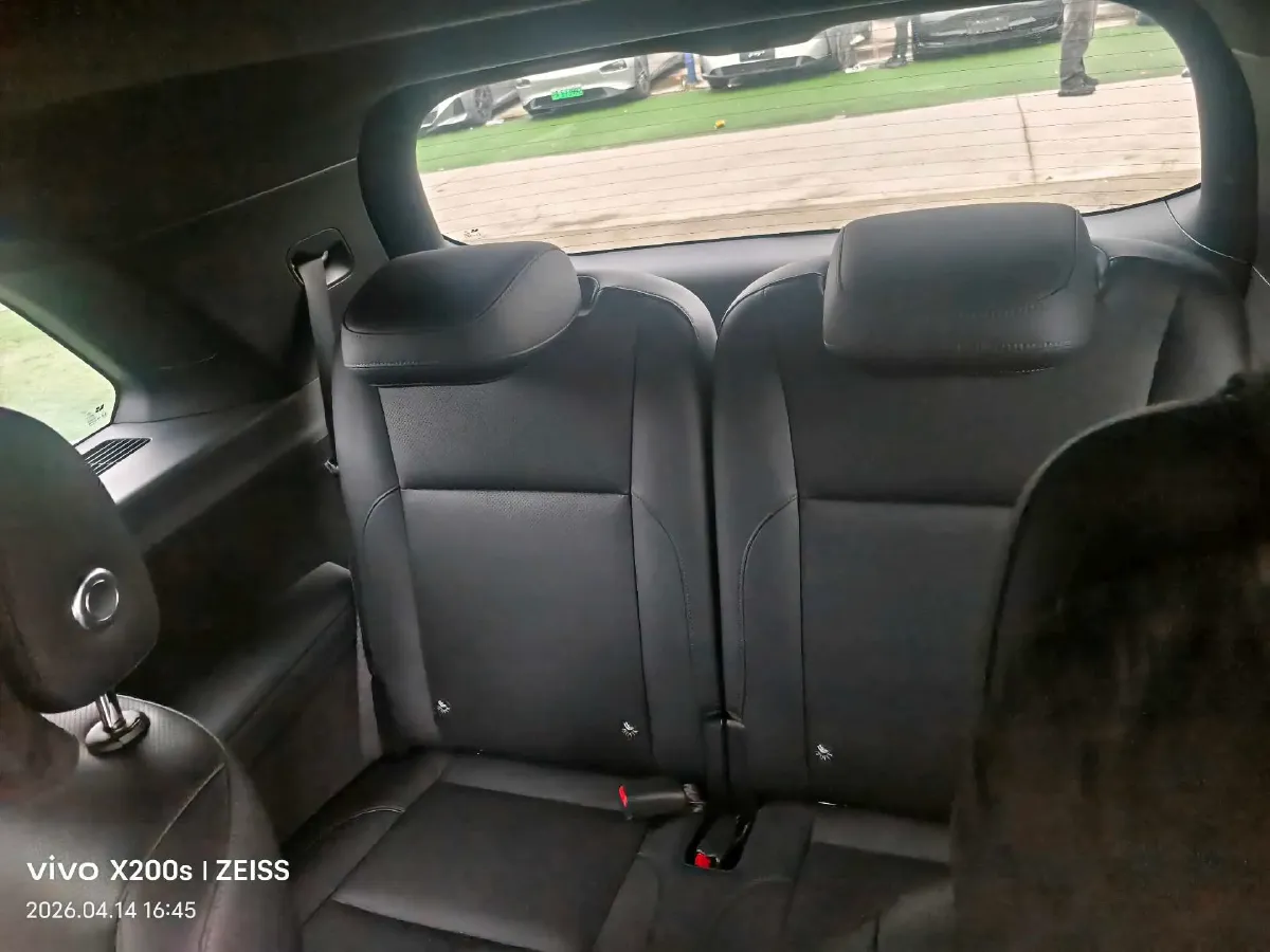 2025 Li L9 Range Extended 154HP REEV,autocango,china used car exporter,china ev exporter,chinese used car exporter,chinese used ev exporter