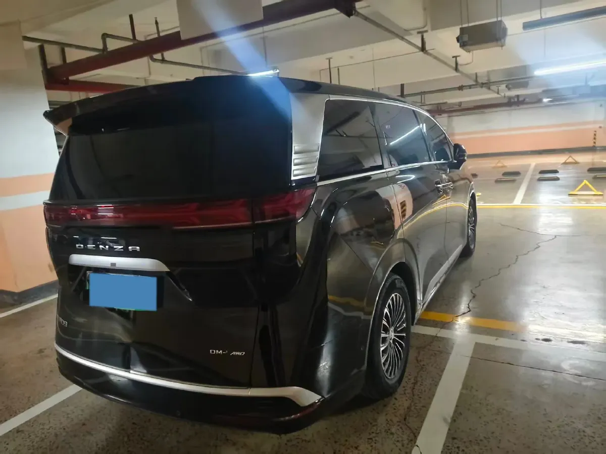 2022 Mercedes-Benz GLC Class 2.0T 197HP L4 9AT,autocango,china used car exporter,china ev exporter,chinese used car exporter,chinese used ev exporter