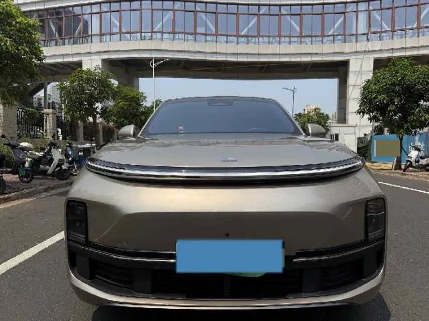 2024 Land Rover Range Rover Evoque 1.5T 200HP L3 8AT PHEV 15.5KWH,autocango,china used car exporter,china ev exporter,chinese used car exporter,chinese used ev exporter