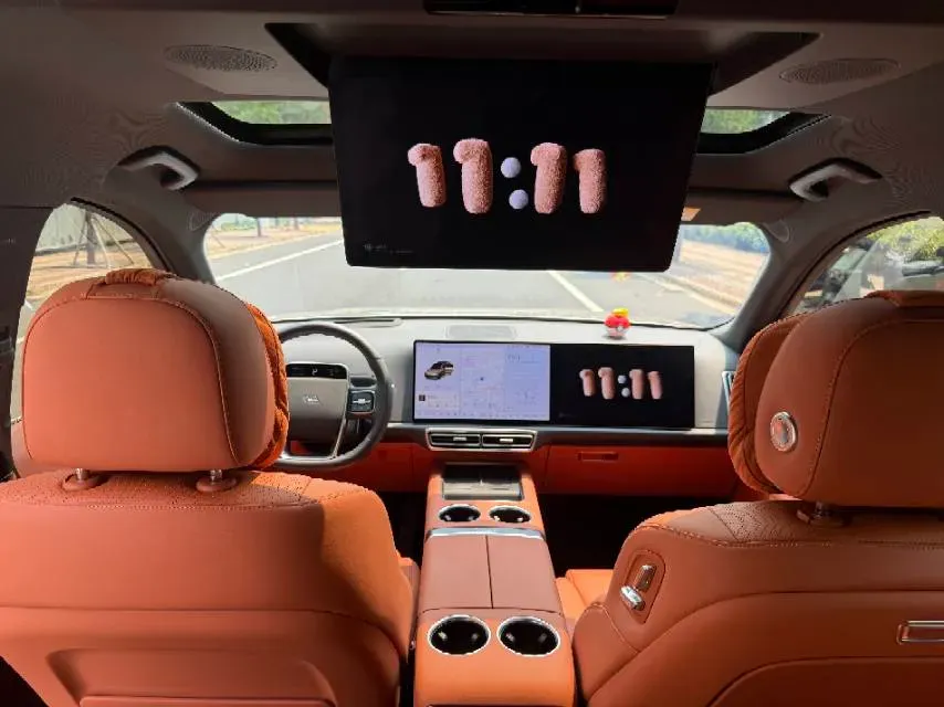 2024 Land Rover Range Rover Evoque 1.5T 200HP L3 8AT PHEV 15.5KWH,autocango,china used car exporter,china ev exporter,chinese used car exporter,chinese used ev exporter