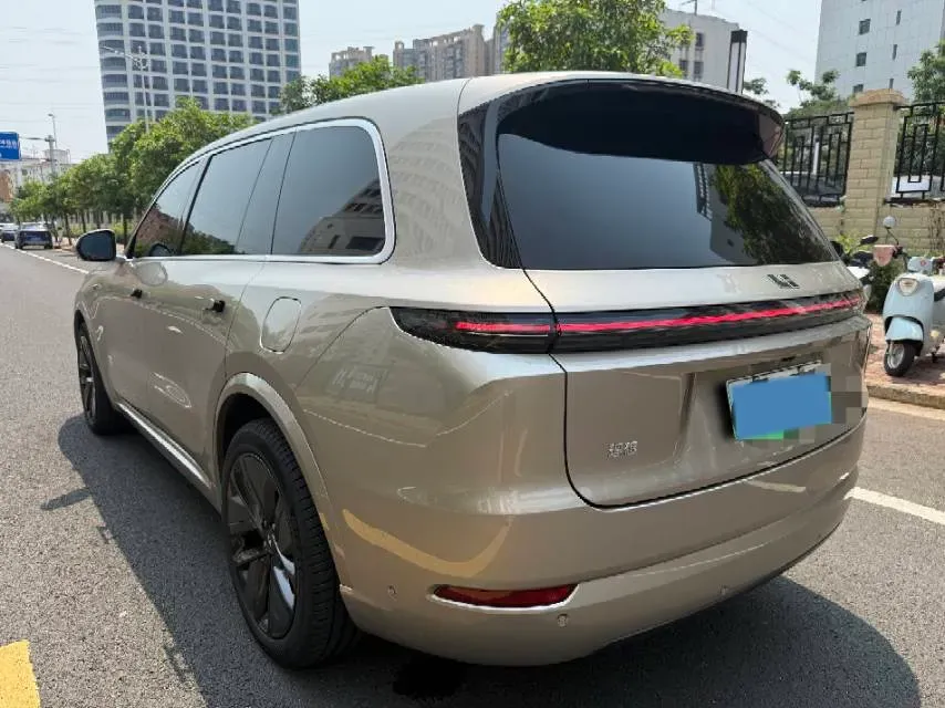 2024 Land Rover Range Rover Evoque 1.5T 200HP L3 8AT PHEV 15.5KWH,autocango,china used car exporter,china ev exporter,chinese used car exporter,chinese used ev exporter