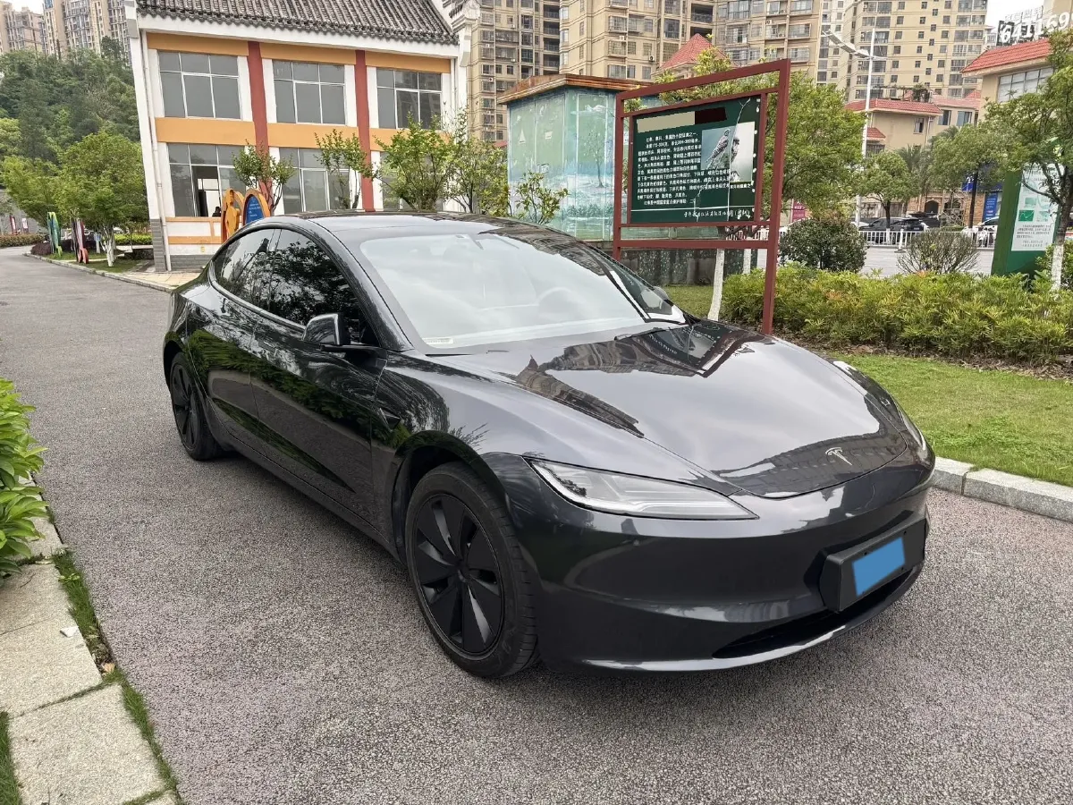 2025 Tesla Model 3 BEV 62.5KWH,autocango,china used car exporter,china ev exporter,chinese used car exporter,chinese used ev exporter