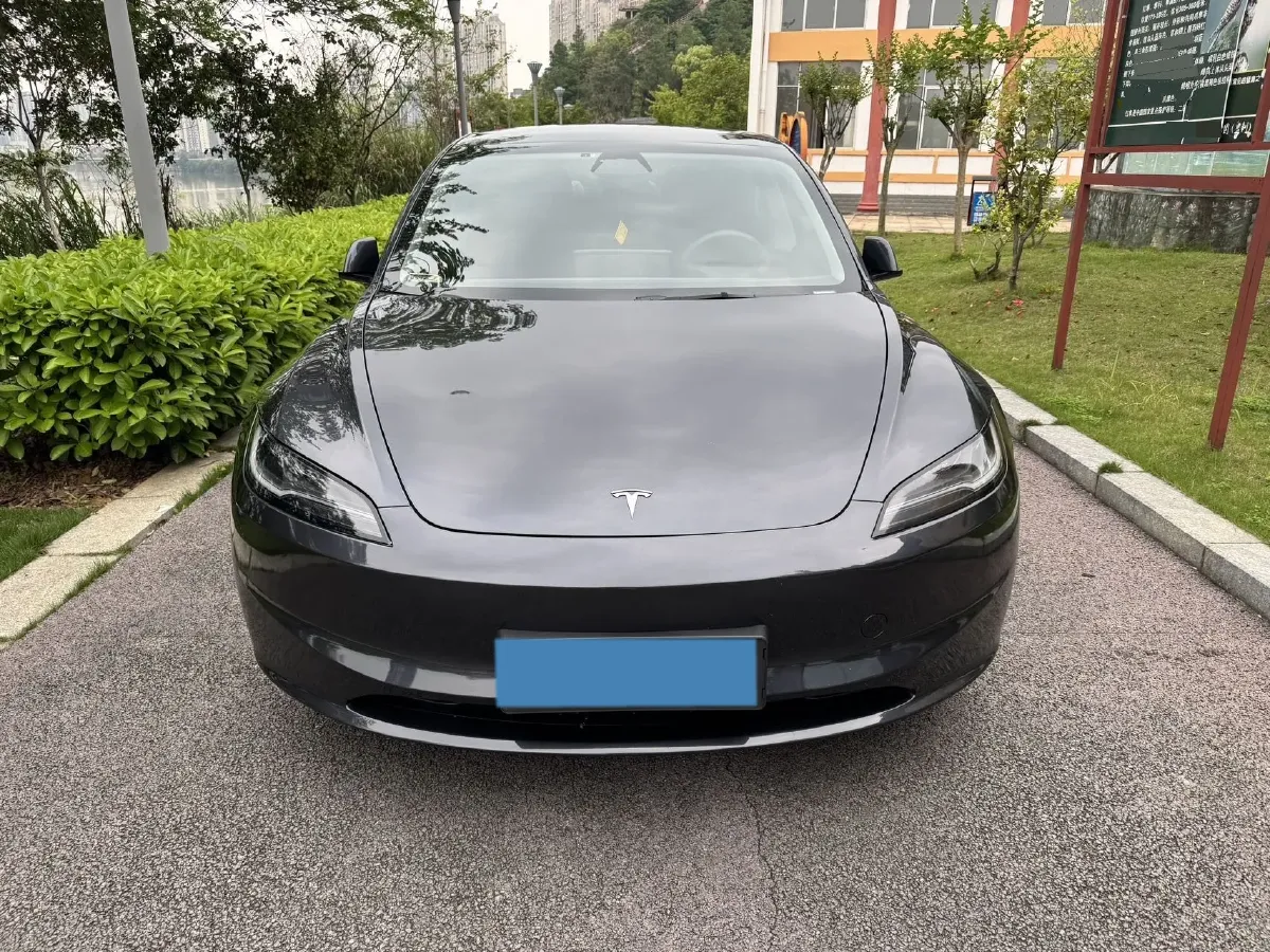 2025 Tesla Model 3 BEV 62.5KWH,autocango,china used car exporter,china ev exporter,chinese used car exporter,chinese used ev exporter