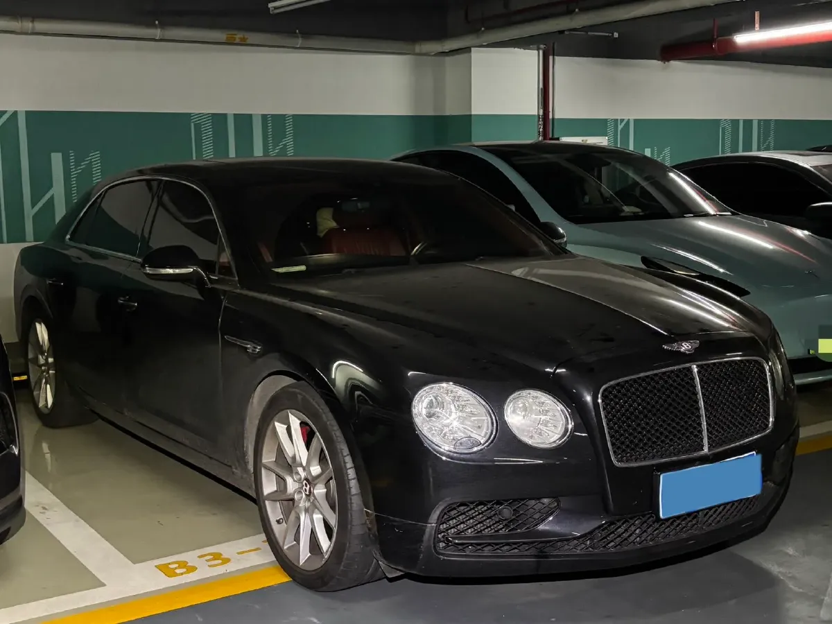 2017 Bentley Flying Spur 4.0T 528HP V8 8AT,autocango,china used car exporter,china ev exporter,chinese used car exporter,chinese used ev exporter